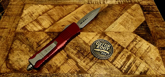 Microtech Combat Troodon D/E Gen II Merlot Apocalyptic Standard OTF 142-10APMR - Factory Condition - Pre-Owned