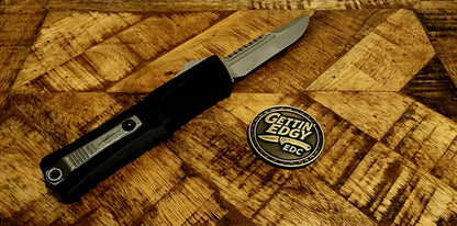 MICROTECH COMBAT TROODON GEN III INTERCEPTOR APOCALYPTIC STANDARD BLACK SIGNATURE SERIES (1217-10APS) - PRE-OWNED - Factory Condition