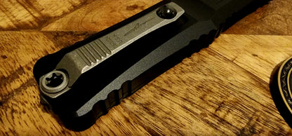 MICROTECH COMBAT TROODON GEN III INTERCEPTOR APOCALYPTIC STANDARD BLACK SIGNATURE SERIES (1217-10APS) - PRE-OWNED - Factory Condition