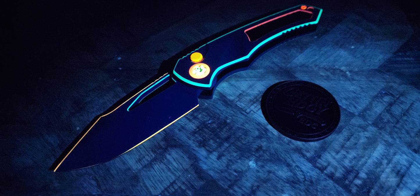 Heretic Knives 80's Neon CEL Shade Pariah, Manual Button-Lock Folder - Pre-Owned