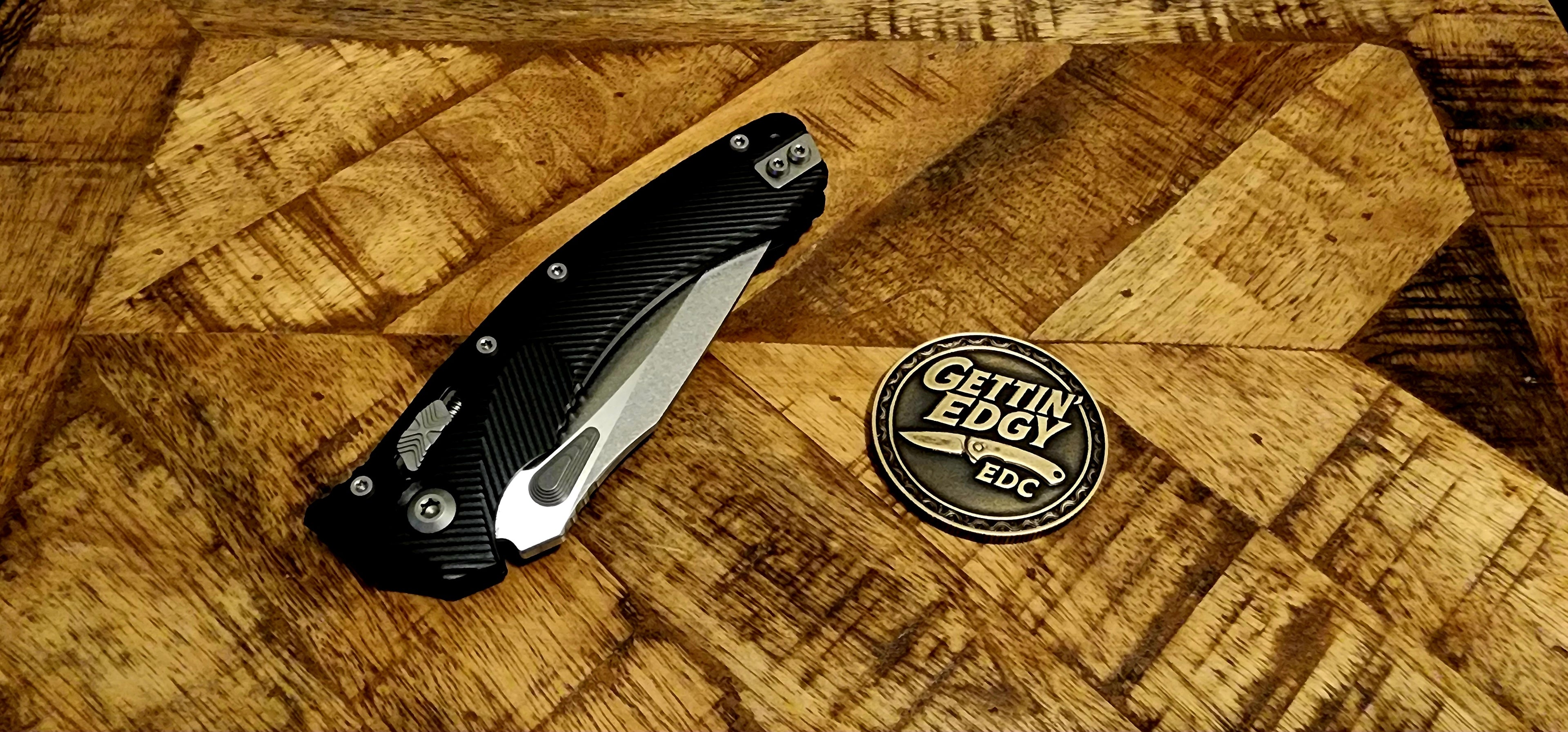 Microtech Amphibian Ram-Lok Fluted 7075-T6 Aluminum (Black) 137RL-10FL Stonewash Standard - New