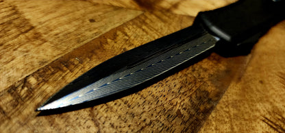 Microtech Hera II Mini Signature Series Vegas Forge “Blued Herringbone” Damascus D/E, “Claw Burst”, Blue Titanium Trim - Pre-owned, Factory Condition