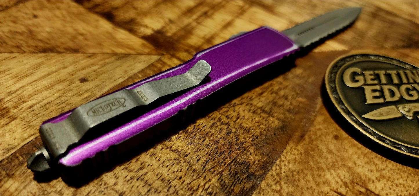 Microtech UTX-70 Double full-serrated Apocalyptic Distressed Violet - Pre-Owned - Factory Condition
