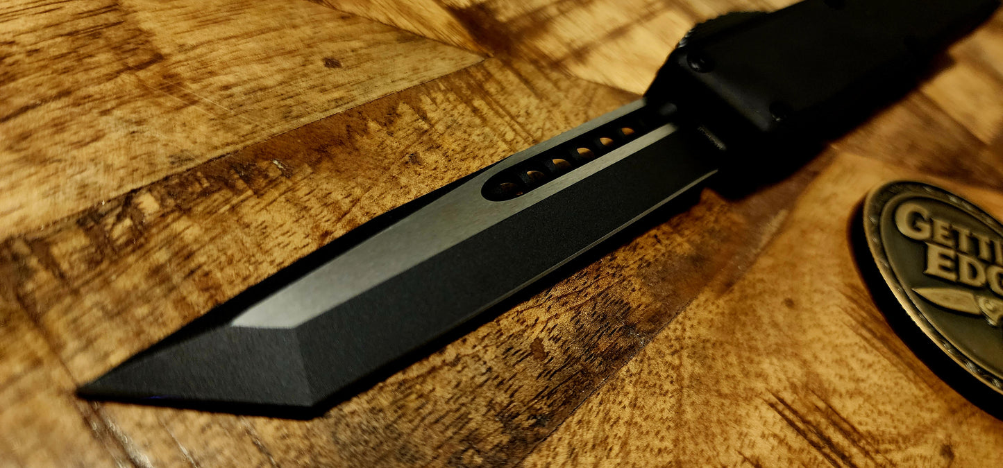 Heretic Knives NYX - Pre-Owned - Factory Condition