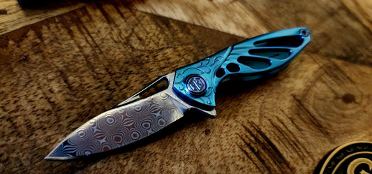 Rike Hummingbird Chain Knife in Green Titanium and Swedish Damasteel - New