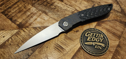 Kubey KB Knives Spike – M390, Flame Titanium; Carbon Fiber - New