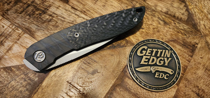 Kubey KB Knives Spike – M390, Flame Titanium; Carbon Fiber - New